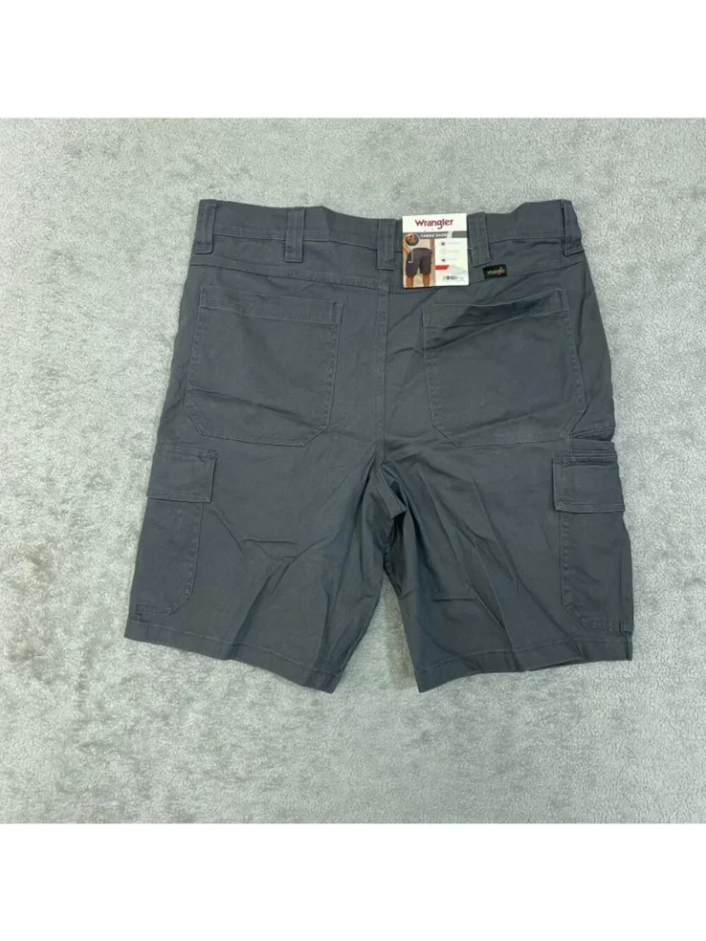 NWT Wrangler Men's 34 Gray Cargo Shorts Regular Fit Utility Pockets Durable